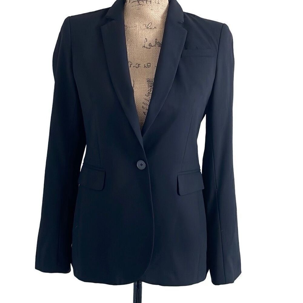 EUC Banana Republic Black Wool Blend Classic Fit Blazer - Size 2